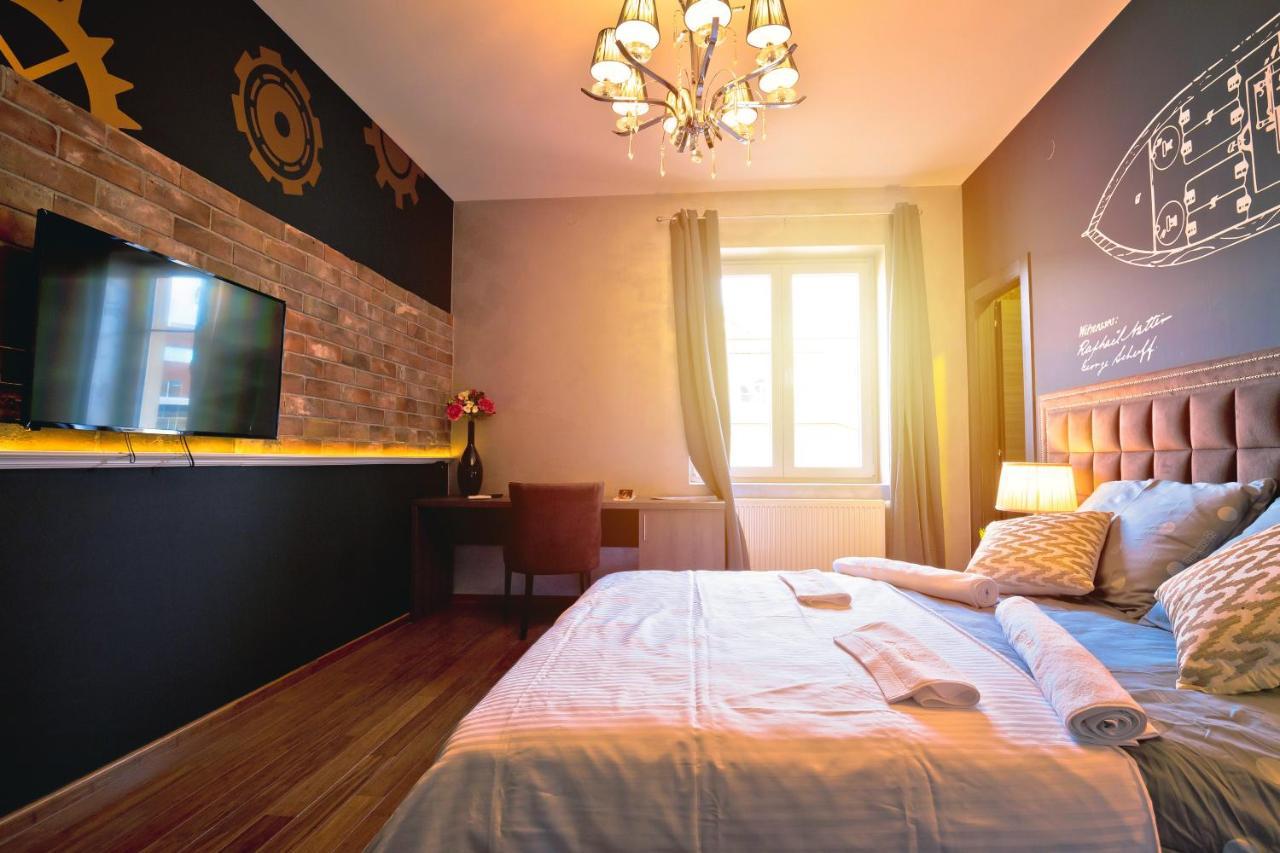 Seven Stories Rooms, 4Th Floor, No Elevator Загреб Екстериор снимка