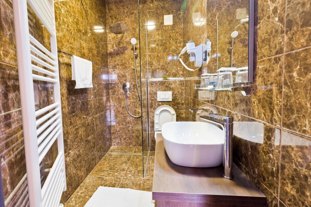 Seven Stories Rooms, 4Th Floor, No Elevator Загреб Екстериор снимка